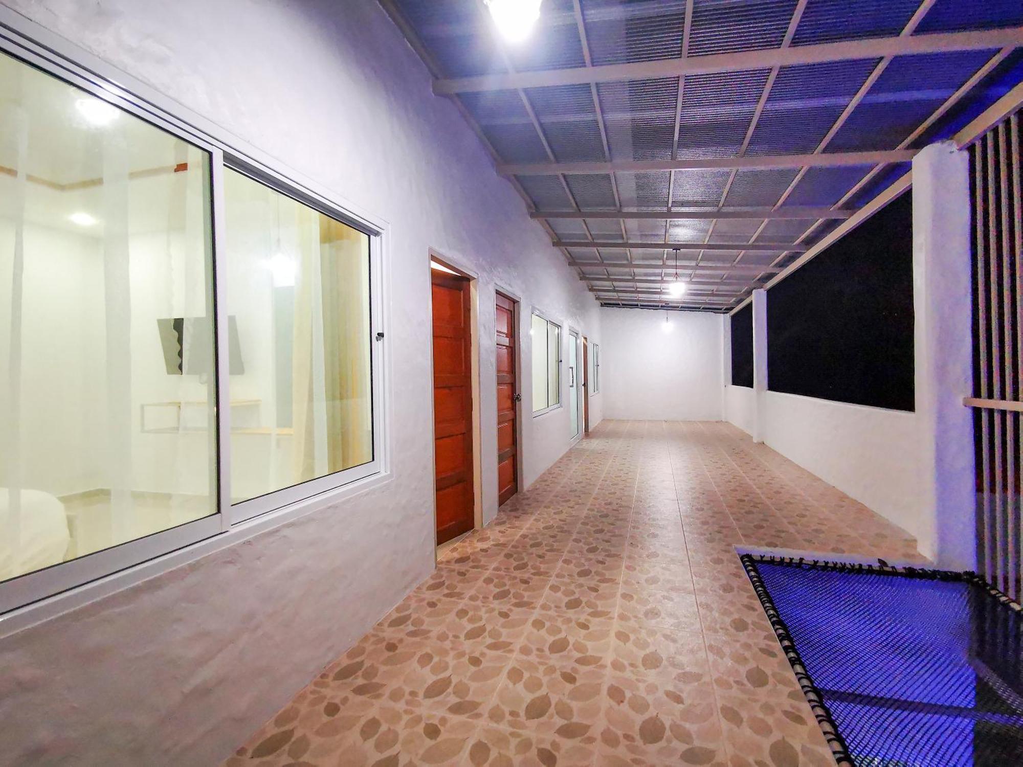 Thepprasit Cosy Villa Jomtien Beach Exterior photo